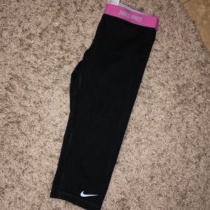 Nike Pro Cropped Leggings